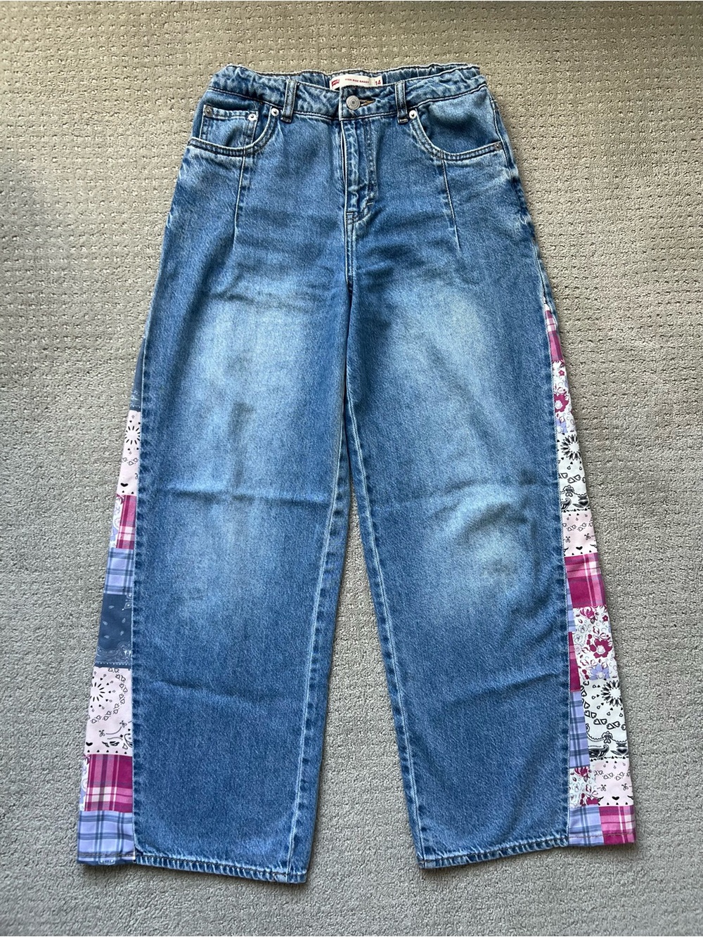 Girl’s Blue Patch-Accent Levi’s High Rise Baggy Jeans Size 14